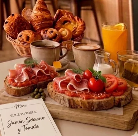 Jamón Serrano y Tomate